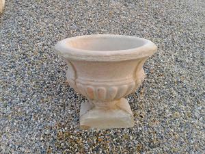 jardiniera 0765851888