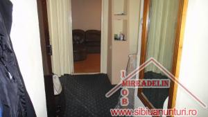 INCHIRIEZ APARTAMENT 2 camere ,   B-dul MIHAI VITEAZU