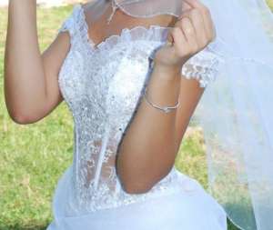 RCHIE DE MIREASA MODEL " AGNES TOMA "