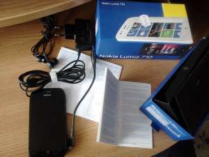 Vand Nokia Lumia 710 Urgent la pret bun!