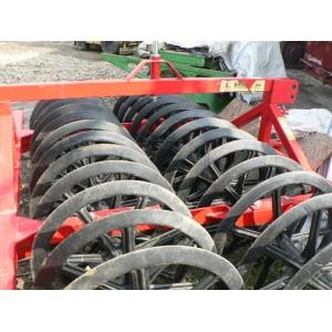 VAND GRAPA AGRICOLA DUPA TRACTOR