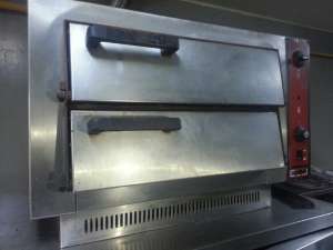 Vand cuptor electric profesional pentru pizza