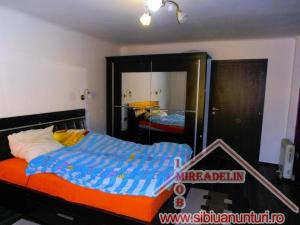 INCHIRIEZ CASA 4 CAMERE,   TURNISOR