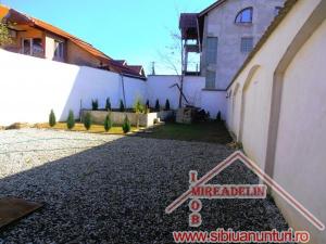 INCHIRIEZ CASA 4 CAMERE,   TURNISOR