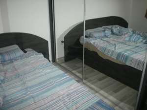 INCHIRIERE APARTAMENT 2 CAMERE SUPEFINISAT IN IMOBIL NOU