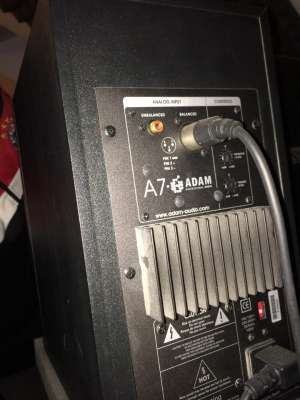 Monitoare audio profesionale Adam A7