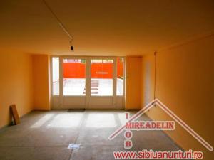 INCHIRIEZ SPATIU COMERCIAL,  50 mp,  PROTECTIA MEDIULUI