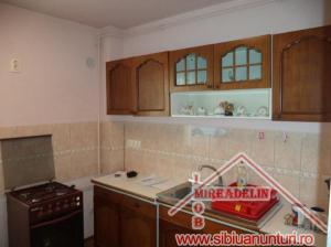 INCHIRIEZ APARTAMENT 2 CAMERE,   48 MP,   TEREZIAN