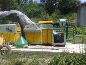 Vand masina injectat mase plastice marca KARAKUS MAKINA SAN.TIC.LTD STI