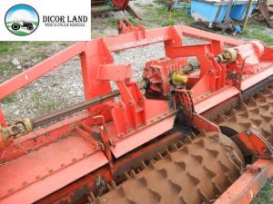 Vand freza agricola verticala Kuhn de 6 metri