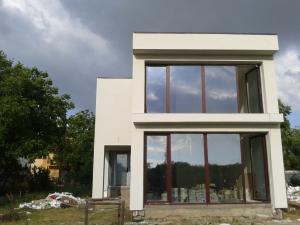 execut amenajari interioare-exterioare