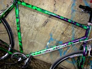 Bicicleta CUSTOM.Roti 28" (city/trekking/cross)