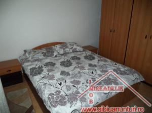 INCHIRIEZ APARTAMENT 2 CAMERE ,  56 MP,   ZONA MIHAI VITEAZU
