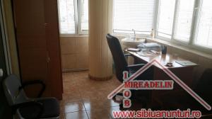 VAND URGENT 4 CAMERE MIHAI VITEAZU (PRETABIL CABINET)