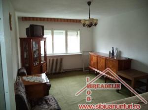 INCHIRIEZ APARTAMENT 2 CAMERE,   61 MP,    NICOLAE IORGA