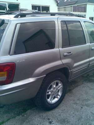 vand/dezmembrez jeep