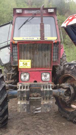 Tractor DT 1010 forestier
