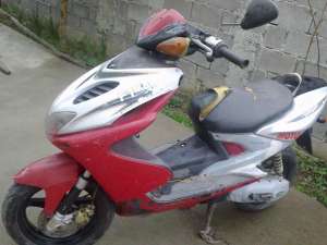 Vand Scuter Yamaha MBK