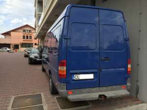 Inchiriez Duba Mercedes Sprinter