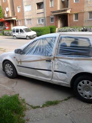 Vand golf 4 avariat usor