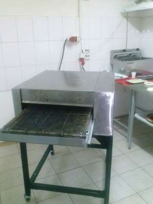 Cuptor covrigi si pizza