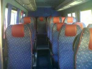 INCHIRIEZ MICROBUZ 20+1 LOCURI