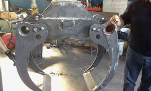 cleste hidraulic pentru materiale lemnoase