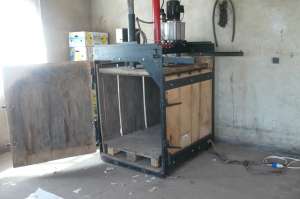 Presa Balotat Deseuri 6000ron  OFERTA!!!