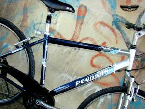 Bicicleta Pegasus (City/ Cross/ Trekking).Roti 28�!