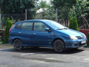 urgent nissan almera tino
