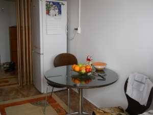proprietar inchiriez apartament 2 camere decomandat