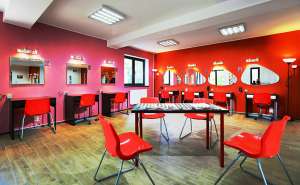Curs de Frizer � Coafor � Manichiurist � Pedichiurist