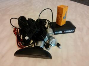 Senzori de parcare display led lcd + avertizare sonora masina auto transport inclus