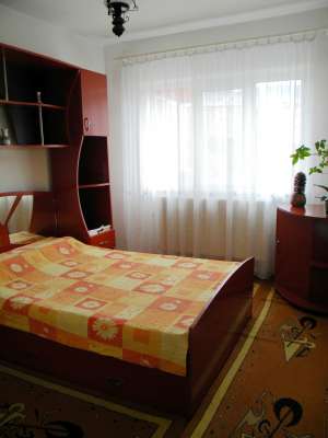Vand apartament 4 camere in apropierea Statiunii de ski Straja