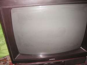 Vand televizoare CRT (tub) 37-70 cm