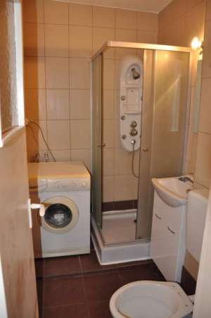 Vand Garsoniera renovata,  complet mobilata,  SECT 4