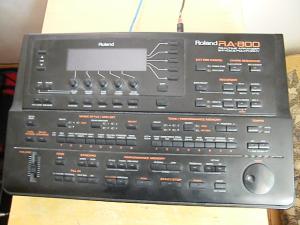 Roland RA-800 Realtime Arranger