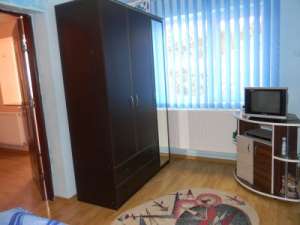 Apartament 2 camera,  etaj 2/4,  Buftea