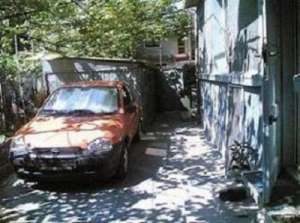 Vand casa in zona Lacul Tei-Circ