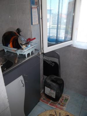 Vand apartament 2 camere in Navodari Tasaul