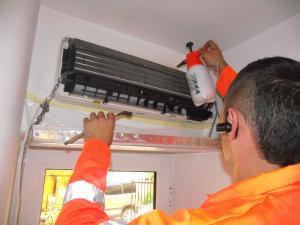 Reparatii aer conditionat