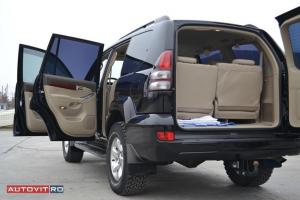 Toyota Land Cruiser 3.0D,  7 Locuri