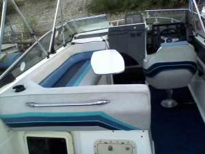 Salupa bayliner Ciera 2455 cu peridoc