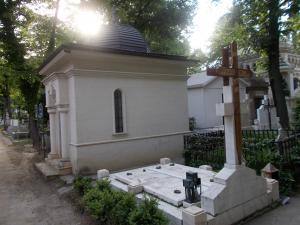 Executie-reparatie monumente funerare