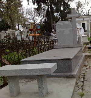 Executie-reparatie monumente funerare