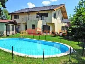 Vila de inchiriat de lux in Voluntari