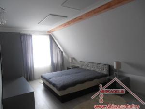 INCHIRIEZ APARTAMENT 3 CAMERE,  ZONA CALEA DUMBRAVII