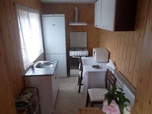 VAND CASA 2 CAM BAIE BUCATARIE DE LUX  CENTRALA TERMICA  CONDITI CA LA BLOC APA CALDA CALDURA  PRET