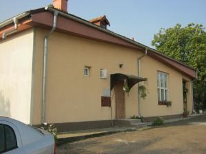 IMOBIL IN COMUNA COTESTI