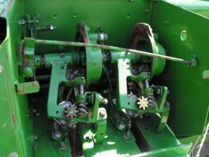 Presa Baloti John Deere 332 A